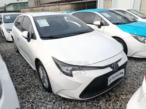 Toyota Corolla 2021 White