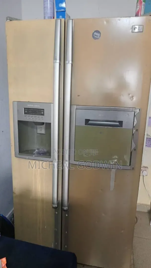 Refrigerator