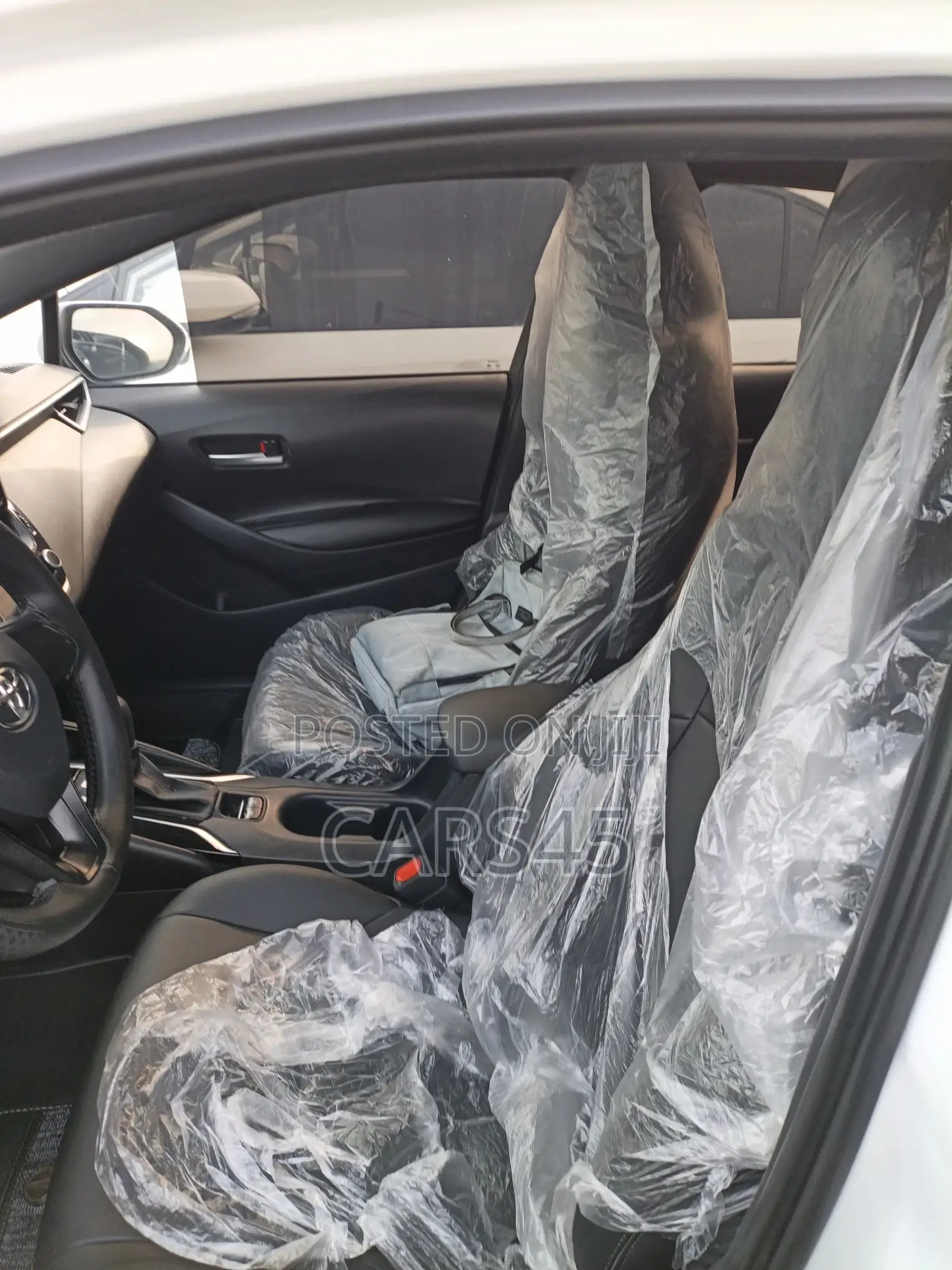 Toyota Corolla 2021 White