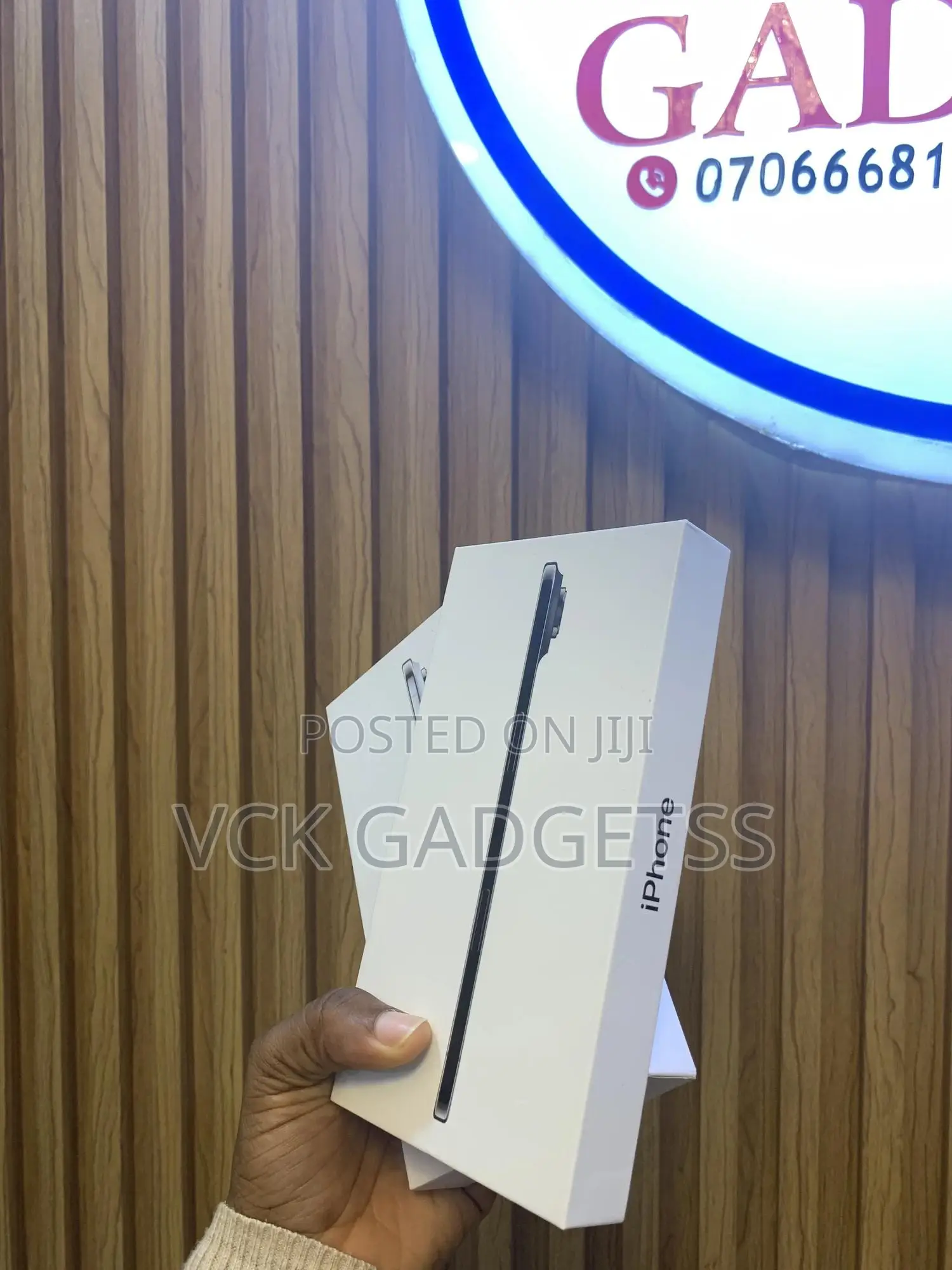 New Apple iPhone 17e 256 GB