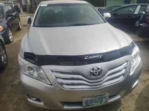 Toyota Camry 2008 Silver