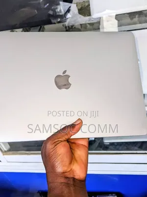 Laptop Apple MacBook Pro 2017 8GB Intel Core i5 SSD 256GB