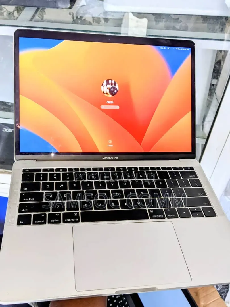 Laptop Apple MacBook Pro 2017 8GB Intel Core i5 SSD 256GB