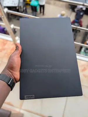 Laptop Lenovo V14 G3 IAP 8GB Intel Core i5 SSD 256GB