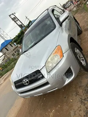 Toyota RAV4 2012 Silver