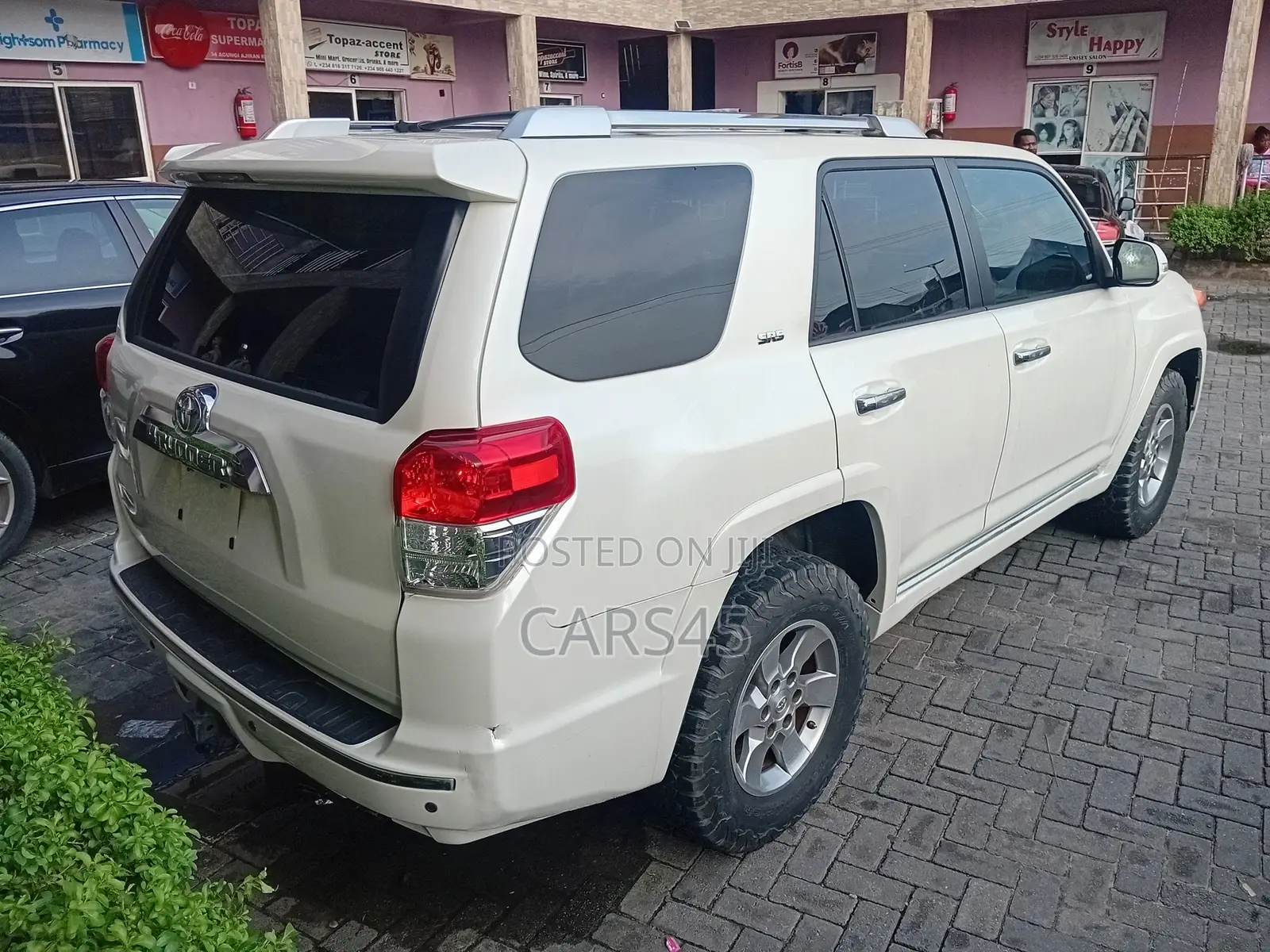 Toyota 4-Runner 2011 White