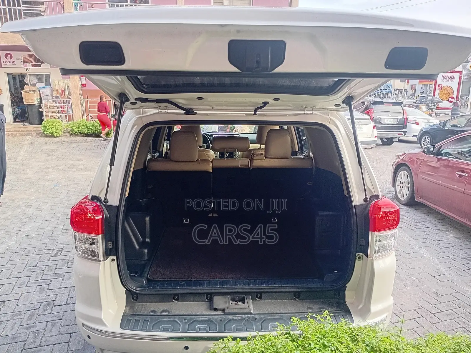 Toyota 4-Runner 2011 White