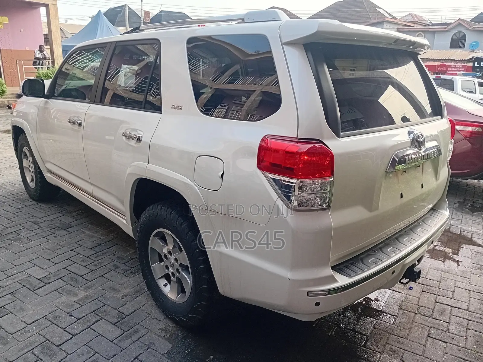 Toyota 4-Runner 2011 White