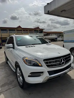 Mercedes-Benz M Class ML350 4MATIC 4dr SUV AWD (3.5L 6cyl 7A) 2015