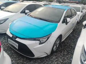Toyota Corolla 2021 White