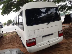 Toyota Coaster 2001 White