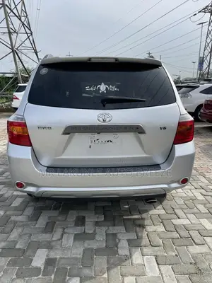 Toyota Highlander 2008 Silver