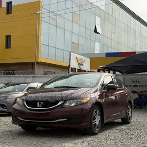 Honda Civic 2014 Maroon