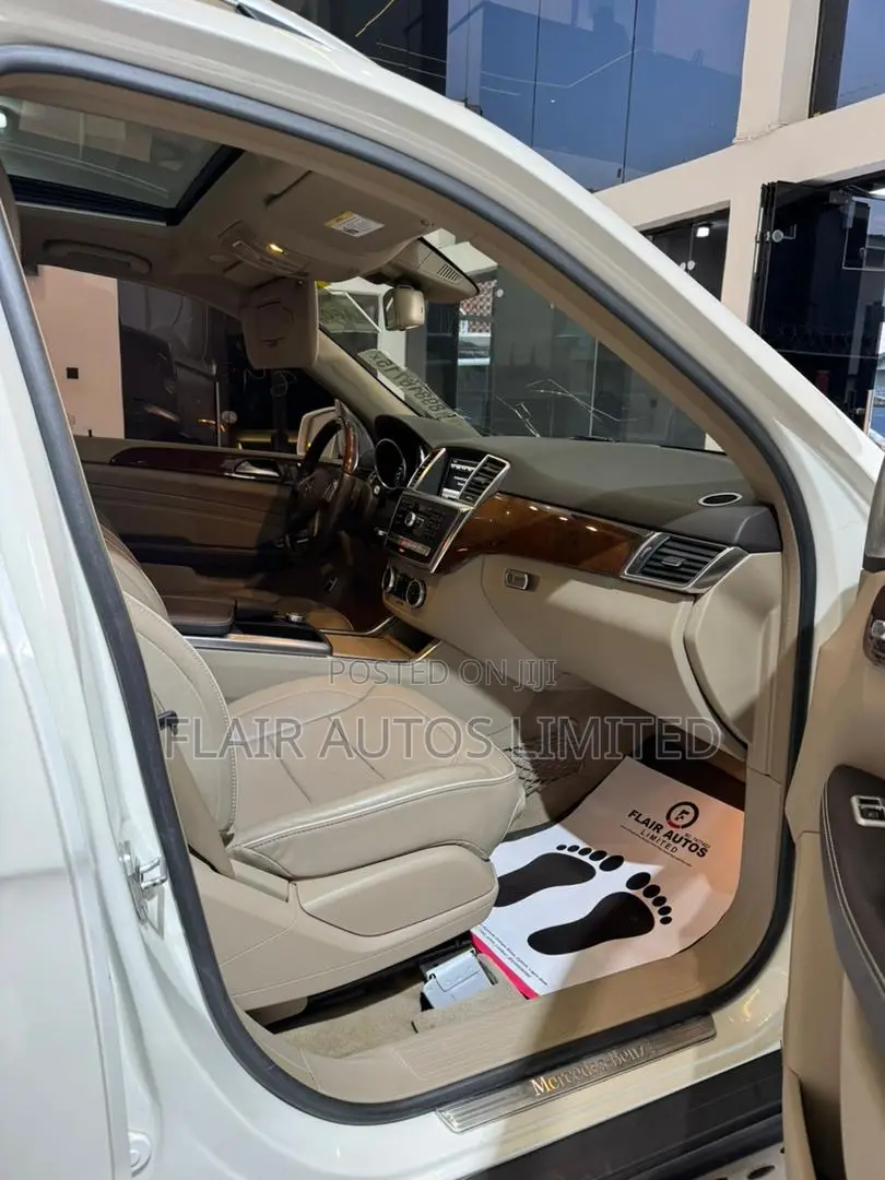 Mercedes-Benz M Class ML 350 4Matic 2013 White