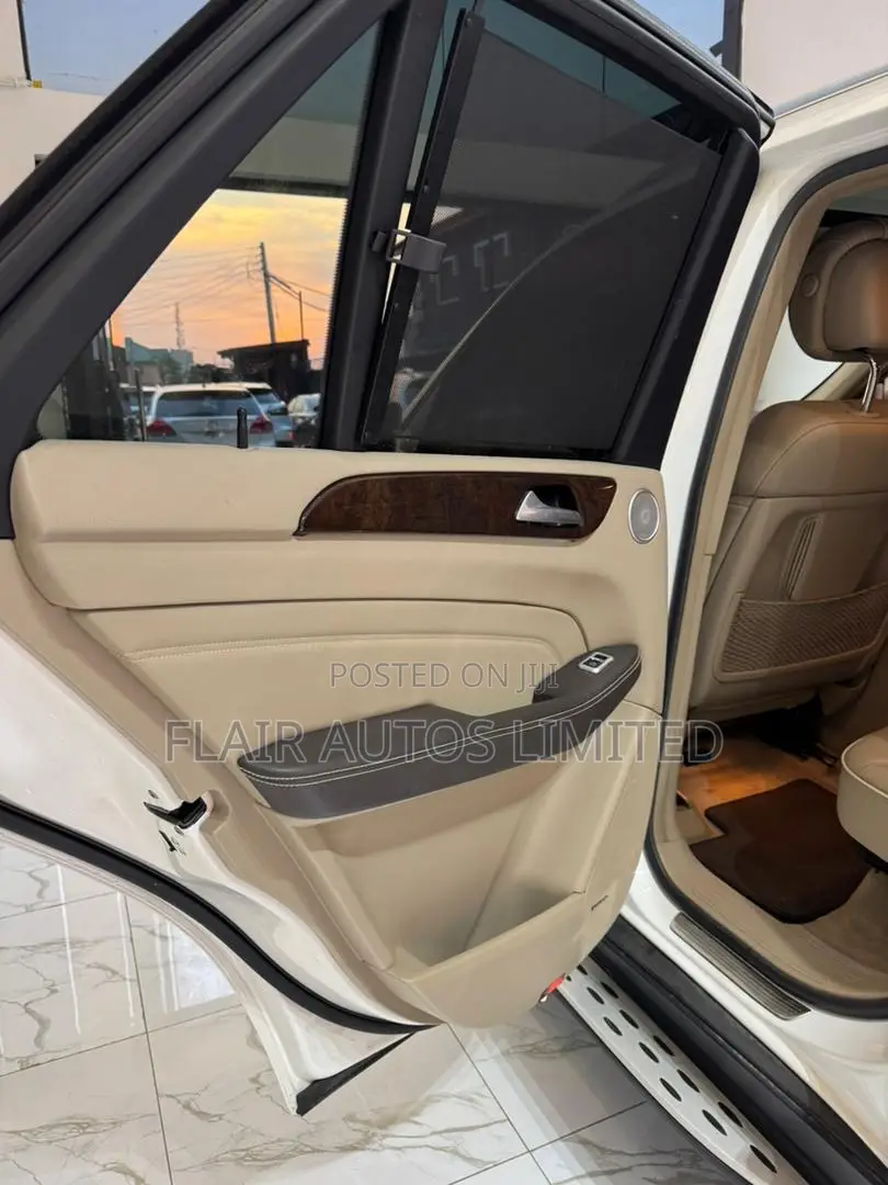 Mercedes-Benz M Class ML 350 4Matic 2013 White