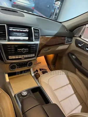 Mercedes-Benz M Class ML 350 4Matic 2013 White