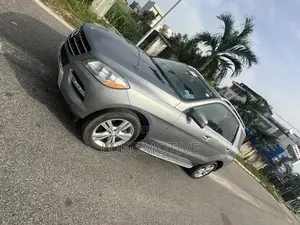 Mercedes-Benz M Class ML350 4dr SUV (3.5L 6cyl 7A) 2015 Gray