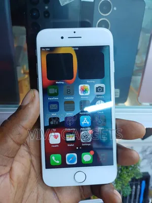 Apple iPhone 7 32 GB Silver