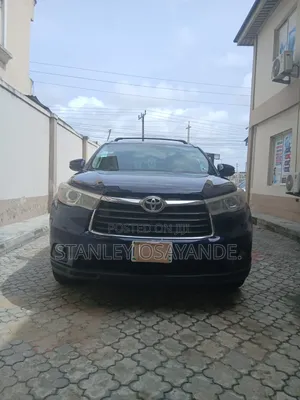 Toyota Highlander XLE V6 4x2 (3.5L 6cyl 6A) 2016 Blue