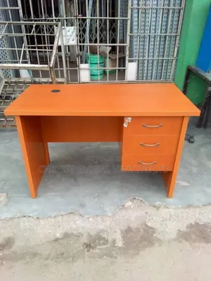 Four Feet Office Table