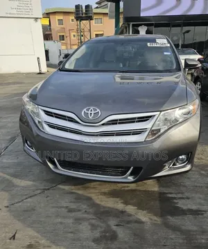 Toyota Venza XLE 2013 Gray