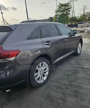 Toyota Venza XLE 2013 Gray