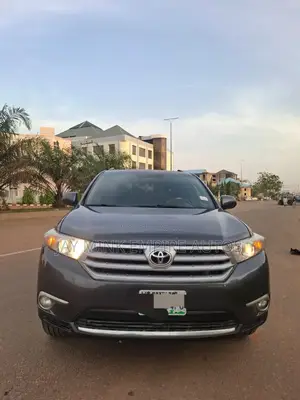 Toyota Highlander 2011 Gray