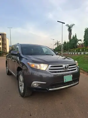 Toyota Highlander 2011 Gray