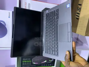 Laptop Dell Latitude 7400 8GB Intel Core i7 SSD 256GB