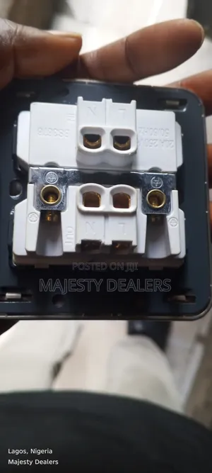 Switches Socket 10 Amps Pure Copper