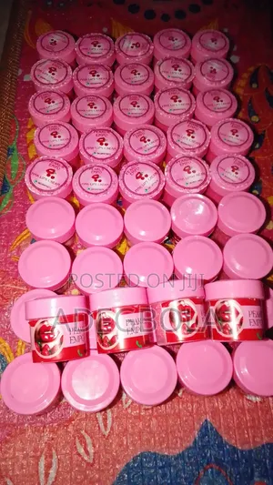 Pink Lips and Lipscrub in Bulk