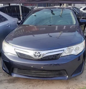 Toyota Camry LE 4dr Sedan (2.5L 4cyl 6A) 2015 Blue