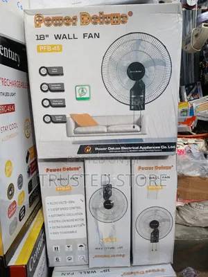 Power Deluxe Wall Fan 18"