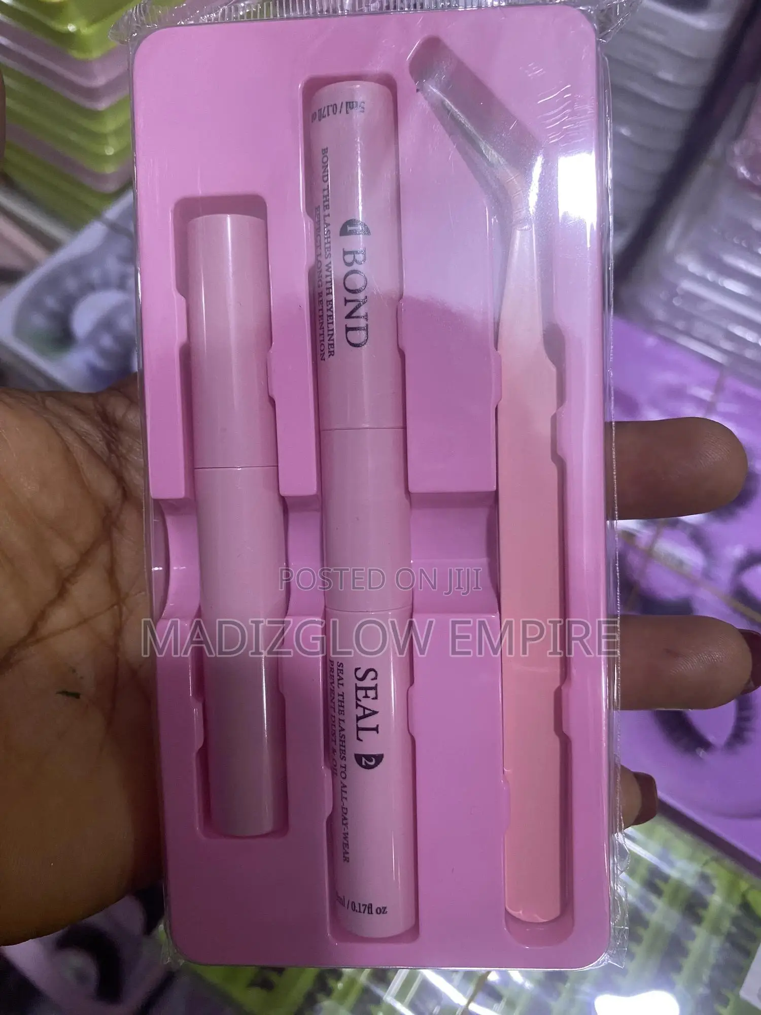 Diy Lash Seal and Bond