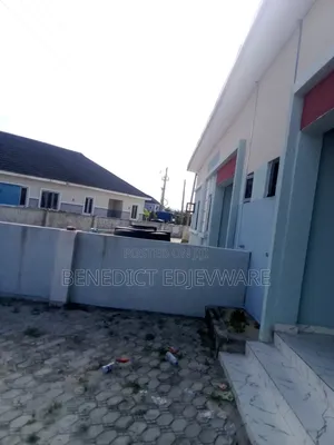 3bdrm Bungalow in Peak Park Estate, Awoyaya for rent