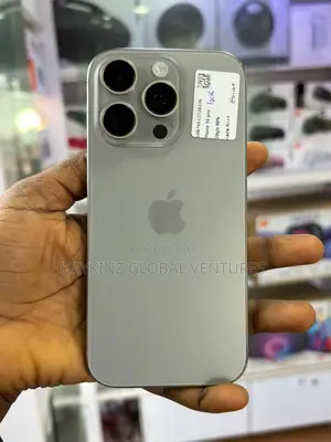 Apple iPhone 16 Pro 128 GB Silver