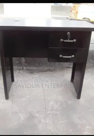 Three Feet Office Table