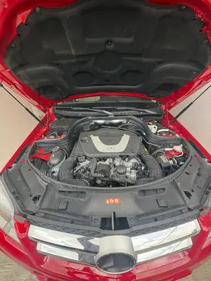 Mercedes-Benz GLK-Class 350 2010 Red
