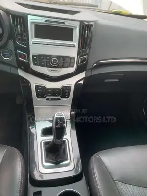 BYD E5 450 2019 White