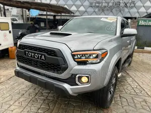 Toyota Tacoma 4dr Double Cab 2016 Gray