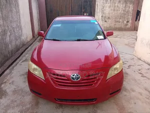 Toyota Camry LE V6 4dr Sedan (3.5L 6cyl 6AM) 2007 Red