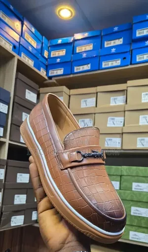Men Footwears