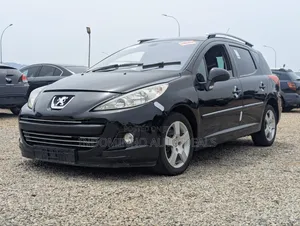 Peugeot 207 SW 1.6 HDi 2012 Black