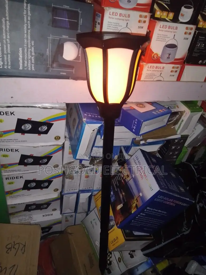 Solar Frame Garden Light