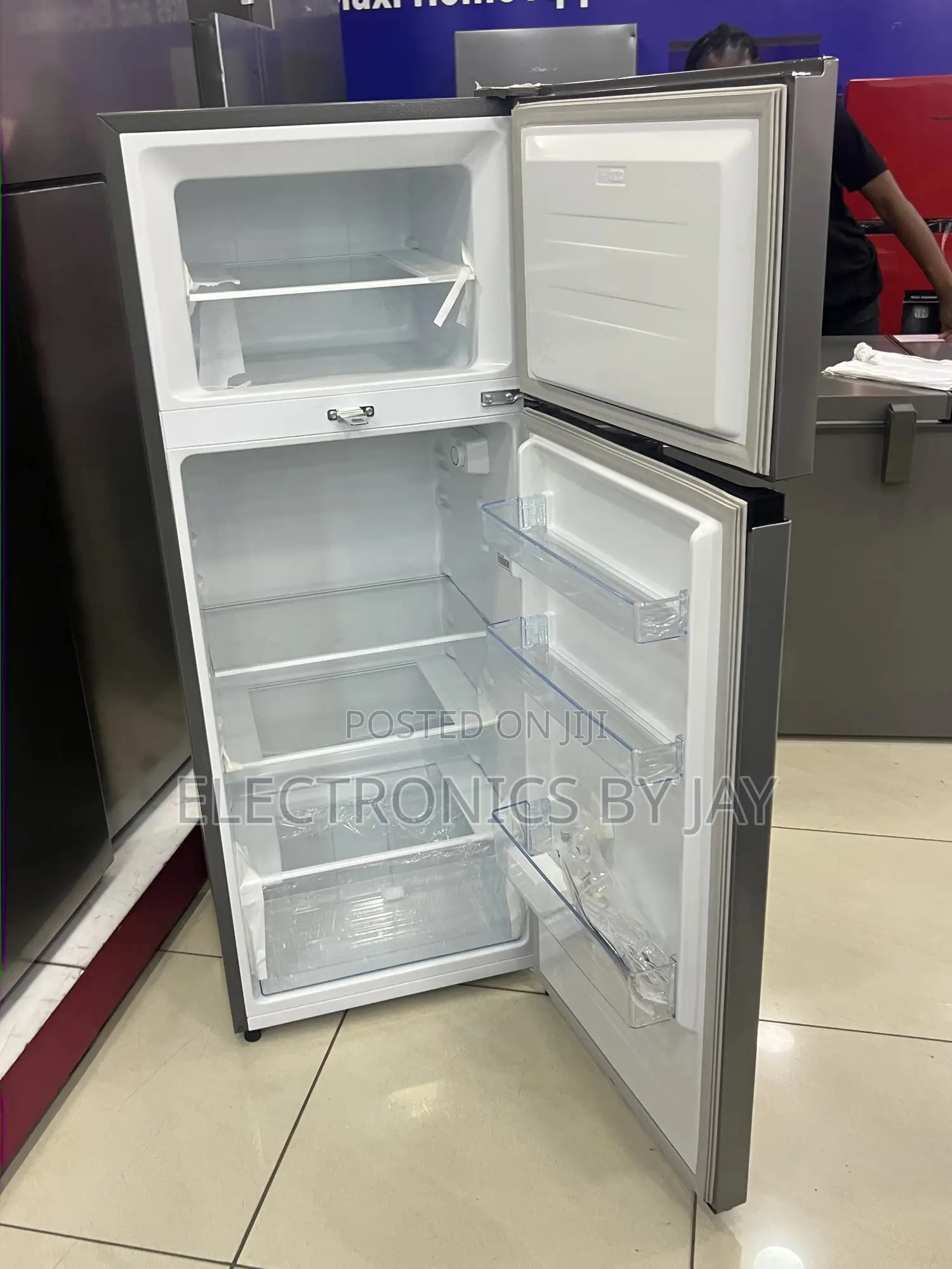 Hisense Ref 205 Silver