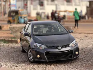 Toyota Corolla 2013 Gray