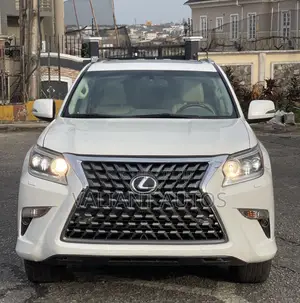Lexus GX 2017 White