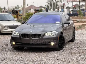 BMW 528i 2013 Gray