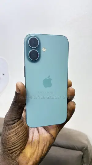 Apple iPhone 16 128 GB Green
