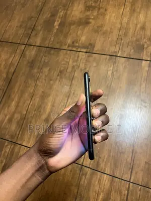 Apple iPhone XR 64 GB Black